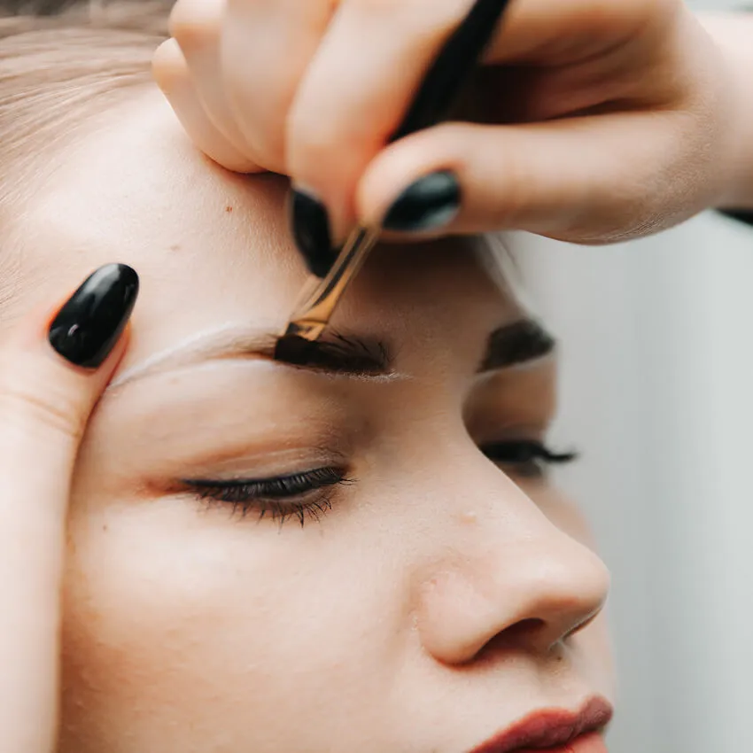 Brow Color Correction
